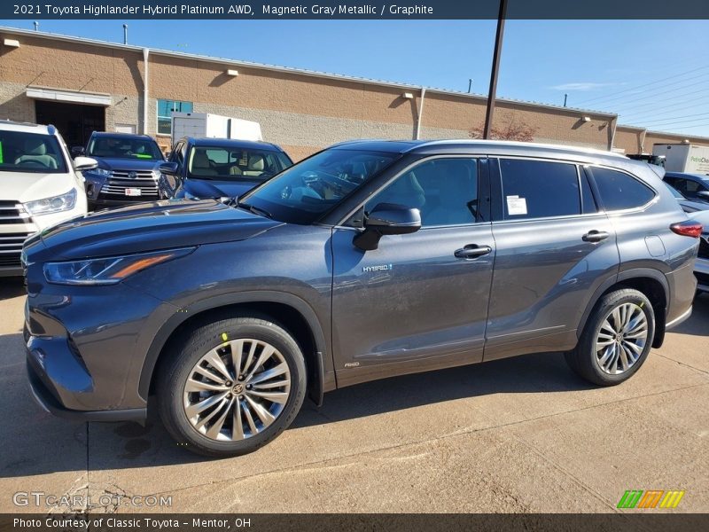 Magnetic Gray Metallic / Graphite 2021 Toyota Highlander Hybrid Platinum AWD