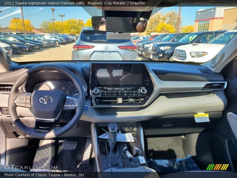 Magnetic Gray Metallic / Graphite 2021 Toyota Highlander Hybrid Platinum AWD