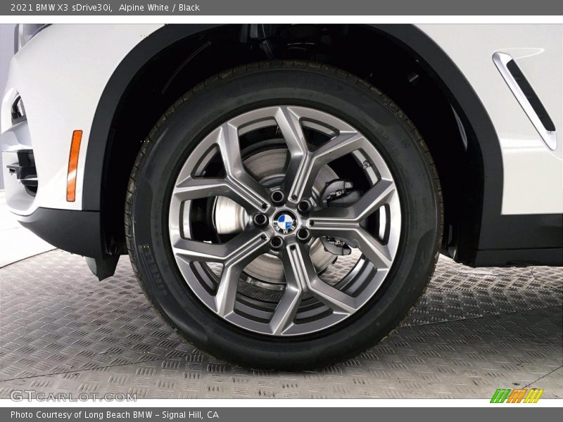 Alpine White / Black 2021 BMW X3 sDrive30i
