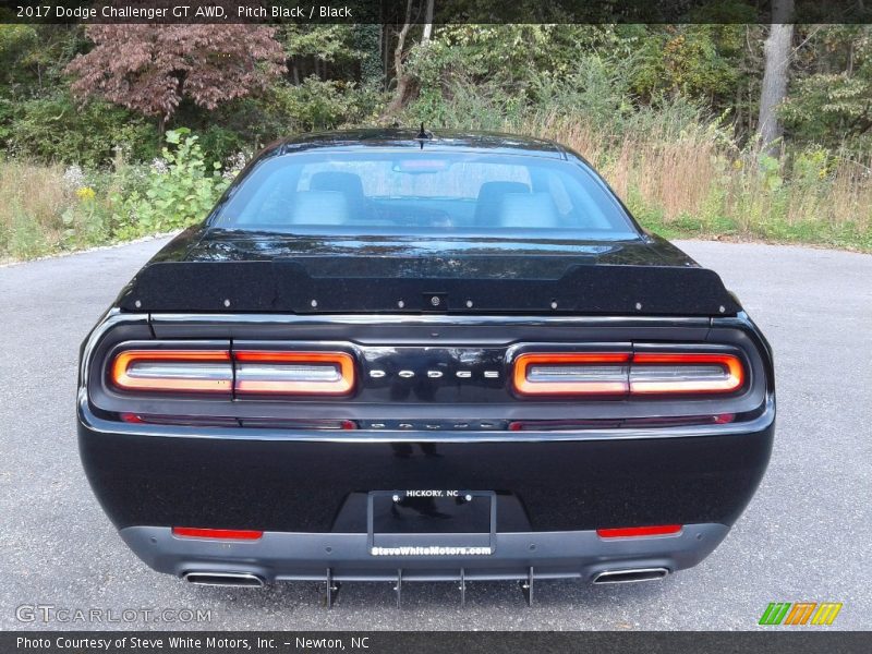 Pitch Black / Black 2017 Dodge Challenger GT AWD