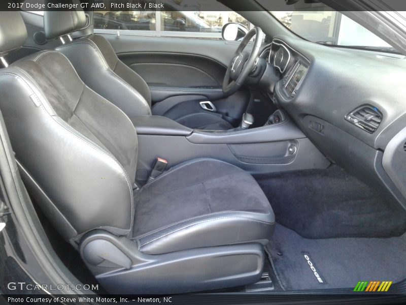 Pitch Black / Black 2017 Dodge Challenger GT AWD