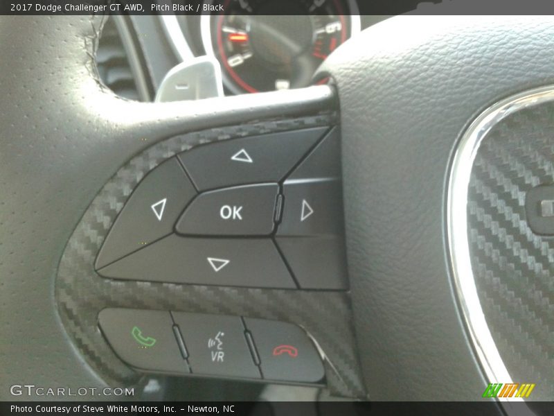 Pitch Black / Black 2017 Dodge Challenger GT AWD
