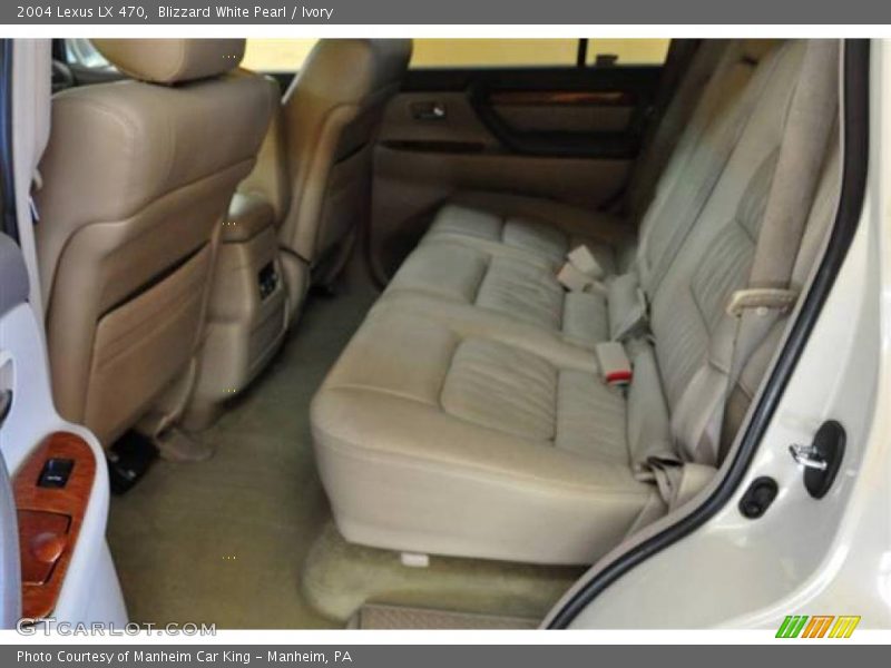 Blizzard White Pearl / Ivory 2004 Lexus LX 470