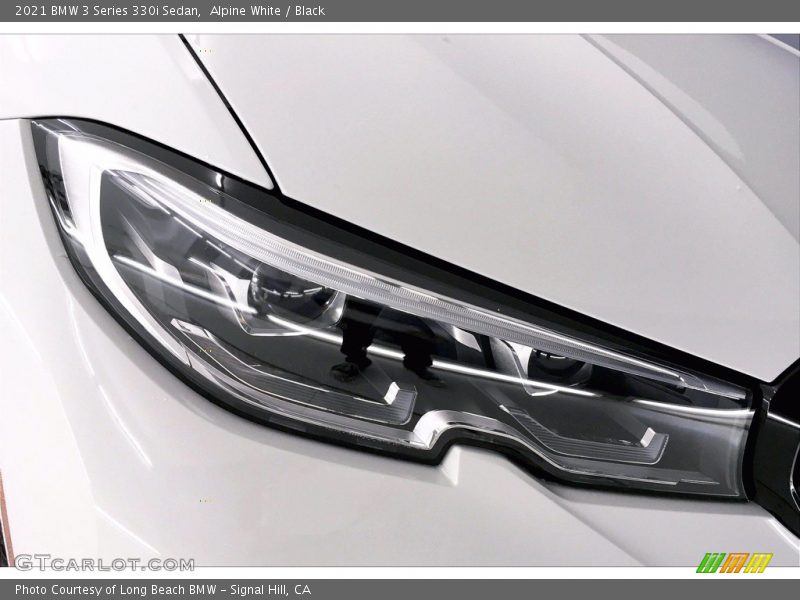 Alpine White / Black 2021 BMW 3 Series 330i Sedan
