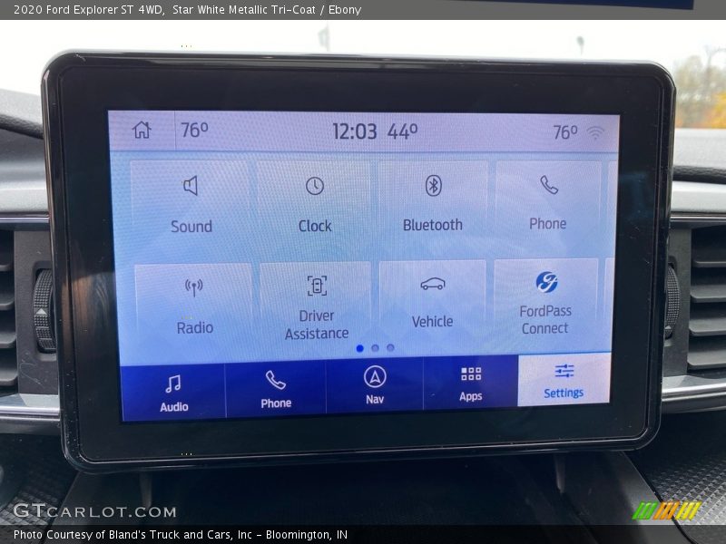 Controls of 2020 Explorer ST 4WD