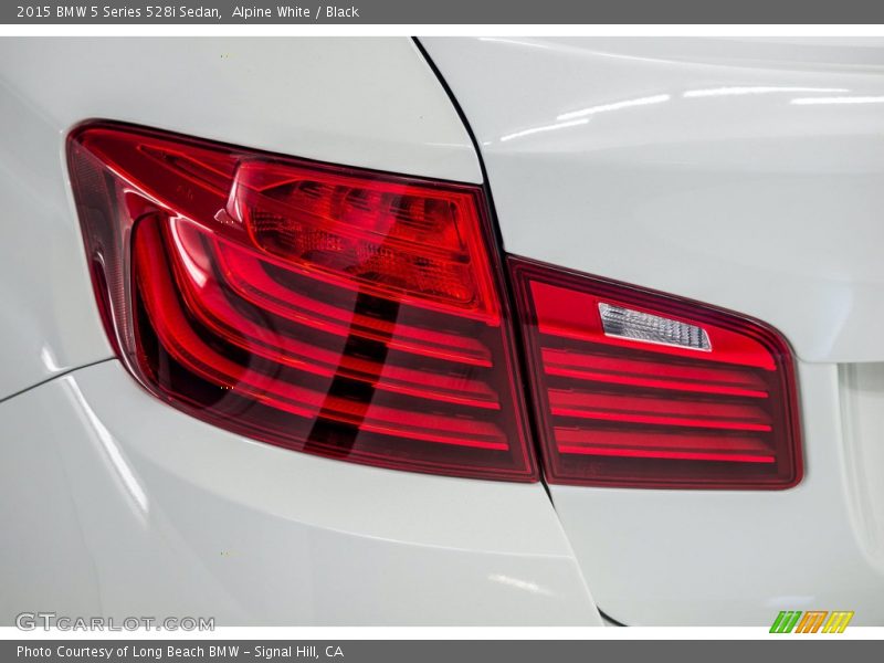 Alpine White / Black 2015 BMW 5 Series 528i Sedan