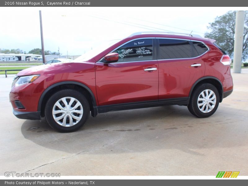  2016 Rogue S Cayenne Red