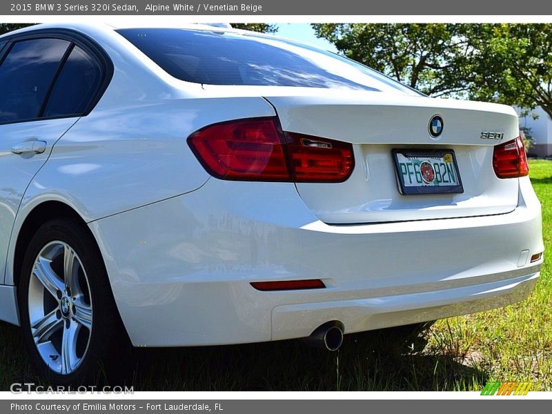 Alpine White / Venetian Beige 2015 BMW 3 Series 320i Sedan