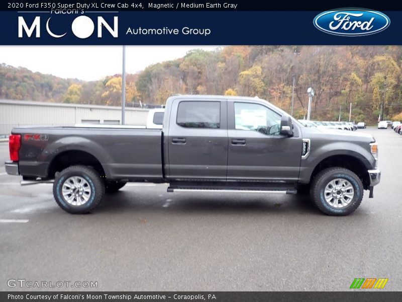 Magnetic / Medium Earth Gray 2020 Ford F350 Super Duty XL Crew Cab 4x4