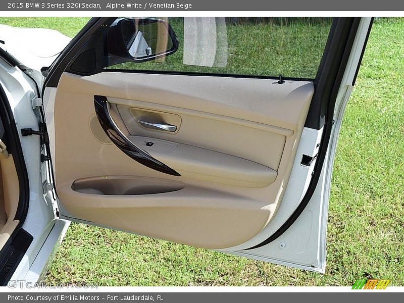 Door Panel of 2015 3 Series 320i Sedan
