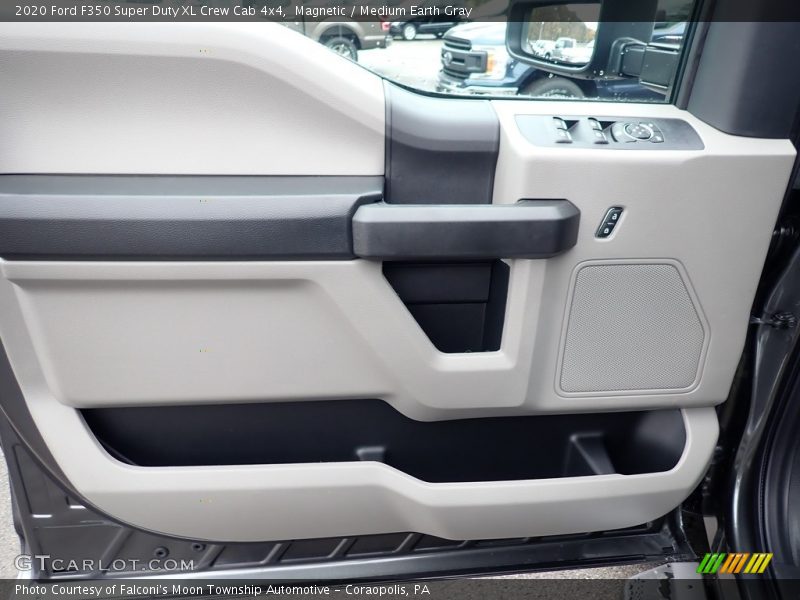 Magnetic / Medium Earth Gray 2020 Ford F350 Super Duty XL Crew Cab 4x4