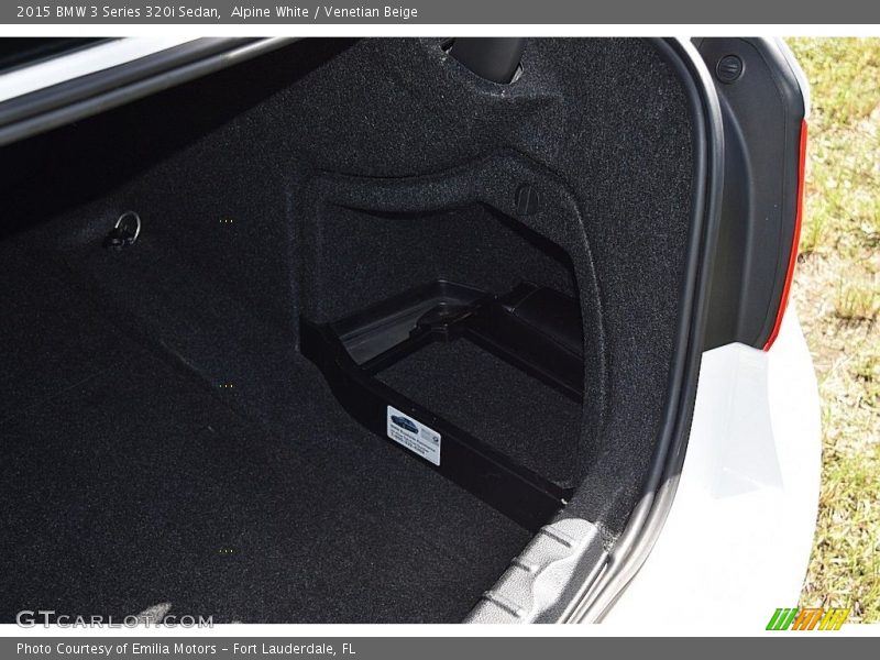 Alpine White / Venetian Beige 2015 BMW 3 Series 320i Sedan