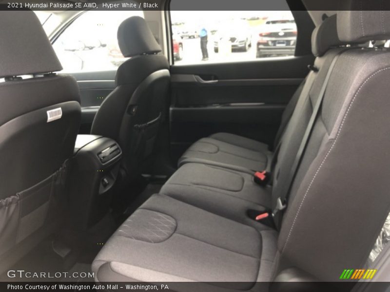 Hyper White / Black 2021 Hyundai Palisade SE AWD
