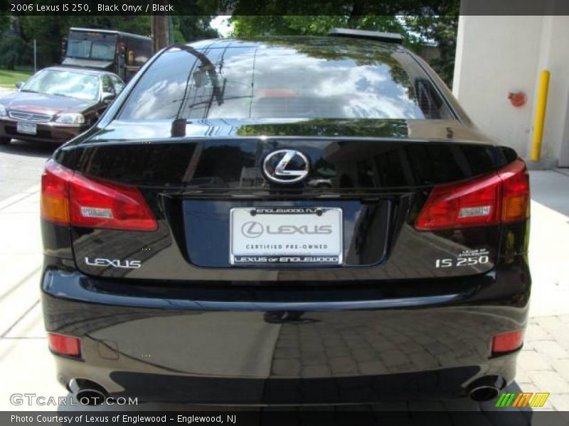 Black Onyx / Black 2006 Lexus IS 250