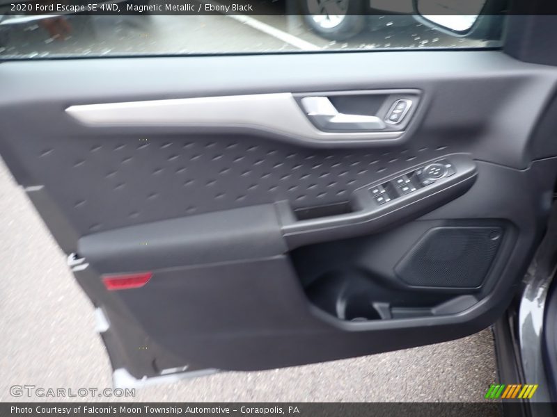 Magnetic Metallic / Ebony Black 2020 Ford Escape SE 4WD