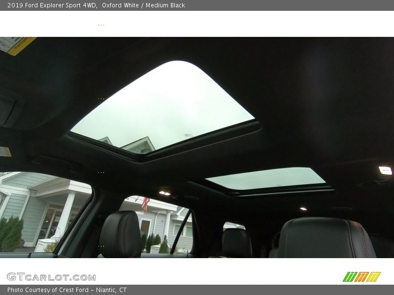 Oxford White / Medium Black 2019 Ford Explorer Sport 4WD