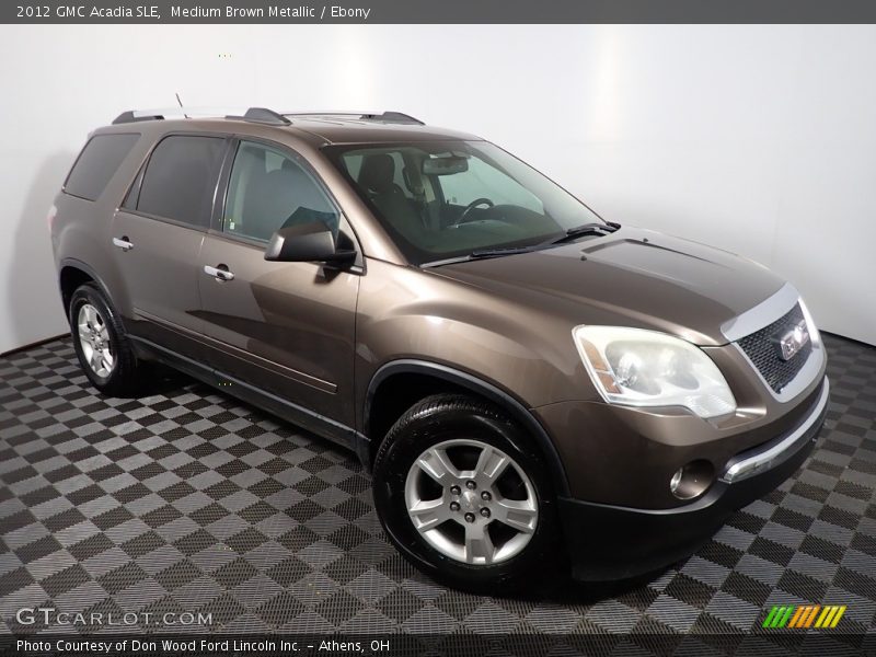 Front 3/4 View of 2012 Acadia SLE