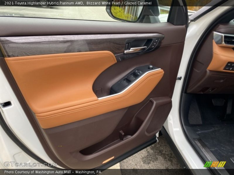 Door Panel of 2021 Highlander Hybrid Platinum AWD