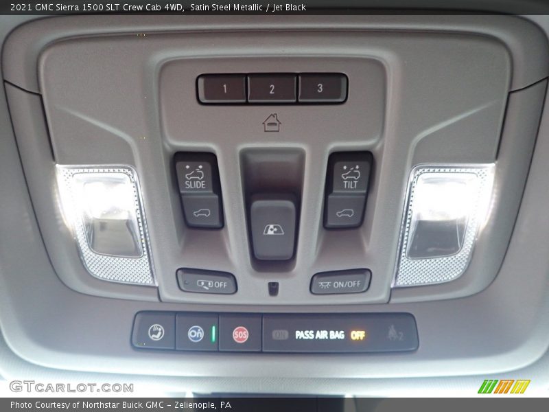 Controls of 2021 Sierra 1500 SLT Crew Cab 4WD