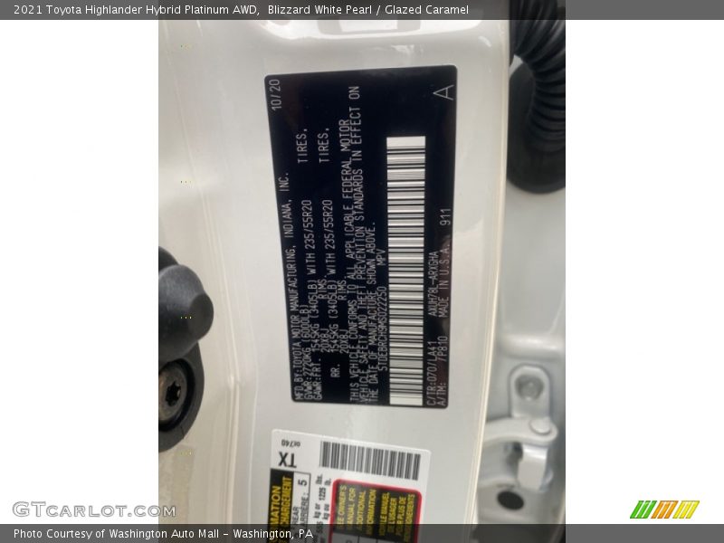 Blizzard White Pearl / Glazed Caramel 2021 Toyota Highlander Hybrid Platinum AWD