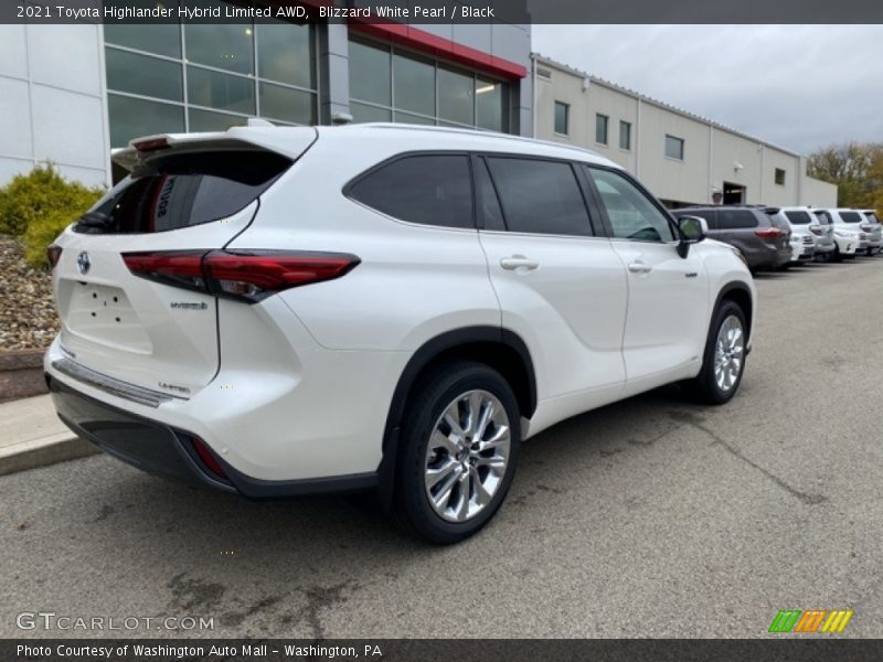 Blizzard White Pearl / Black 2021 Toyota Highlander Hybrid Limited AWD