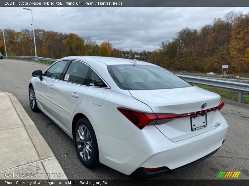 Wind Chill Pearl / Harvest Beige 2021 Toyota Avalon Hybrid XSE