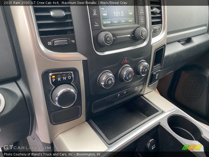 Controls of 2015 1500 SLT Crew Cab 4x4