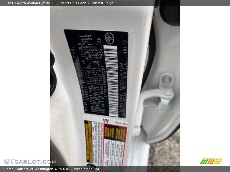 Wind Chill Pearl / Harvest Beige 2021 Toyota Avalon Hybrid XSE