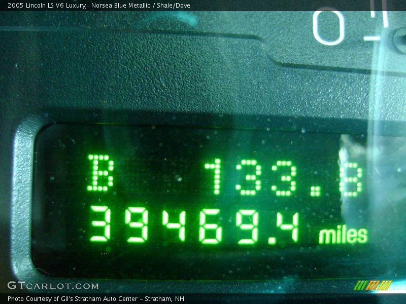 Norsea Blue Metallic / Shale/Dove 2005 Lincoln LS V6 Luxury