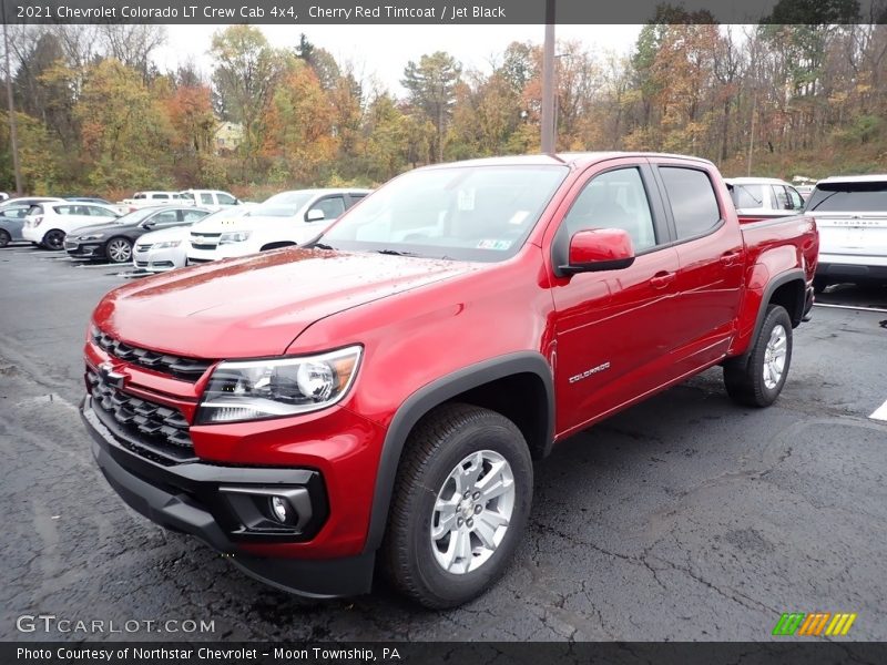 Front 3/4 View of 2021 Colorado LT Crew Cab 4x4