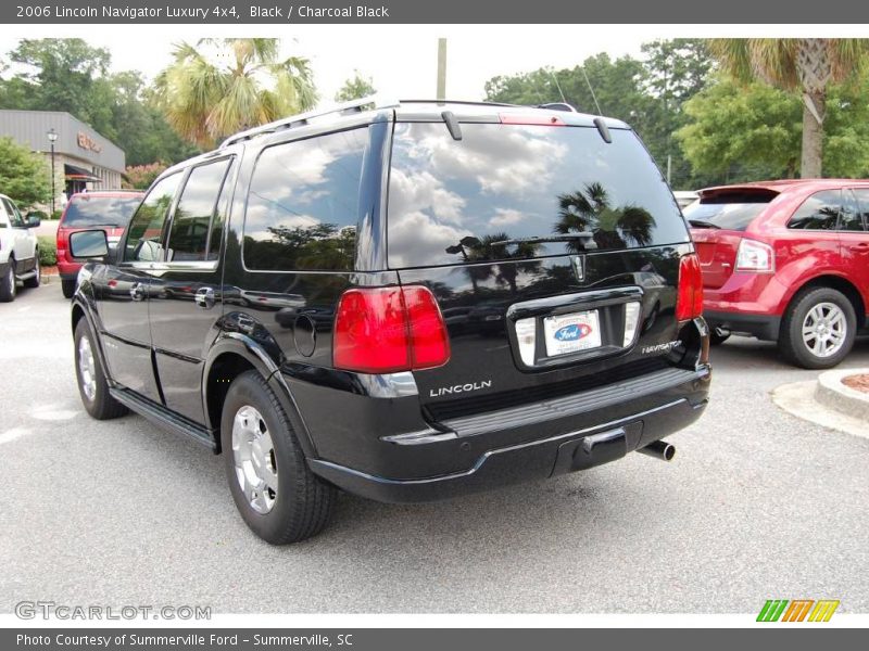 Black / Charcoal Black 2006 Lincoln Navigator Luxury 4x4