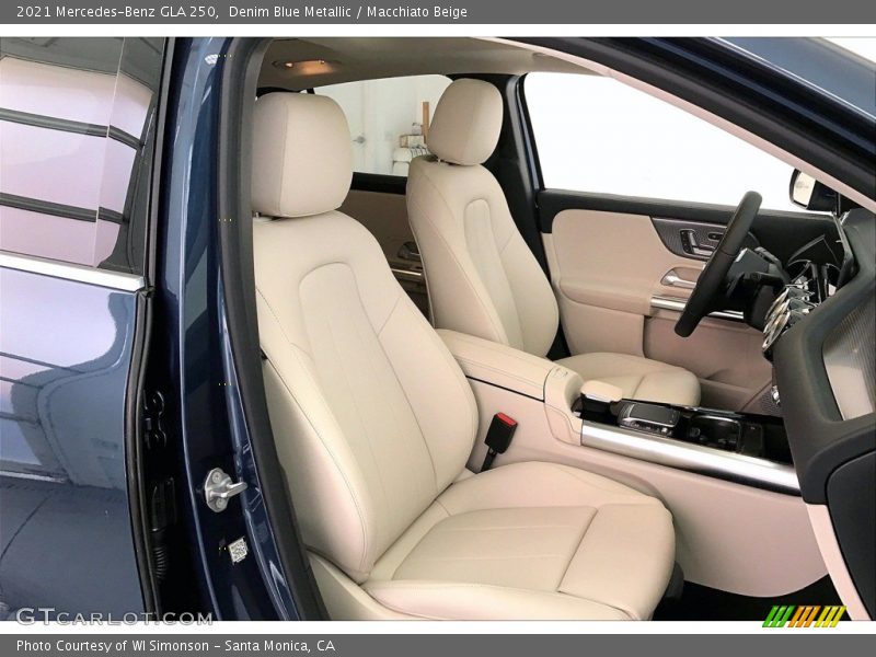 Denim Blue Metallic / Macchiato Beige 2021 Mercedes-Benz GLA 250
