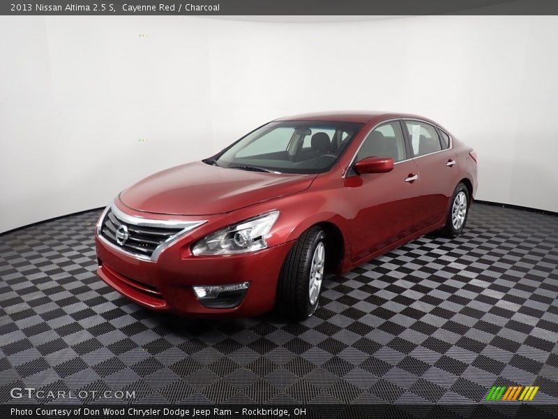 Cayenne Red / Charcoal 2013 Nissan Altima 2.5 S