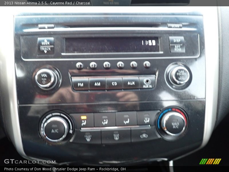 Cayenne Red / Charcoal 2013 Nissan Altima 2.5 S