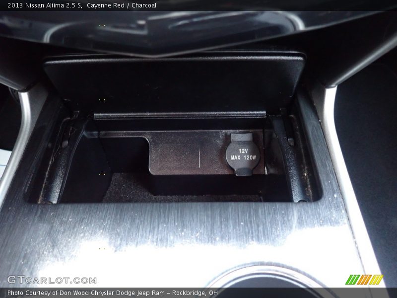 Cayenne Red / Charcoal 2013 Nissan Altima 2.5 S