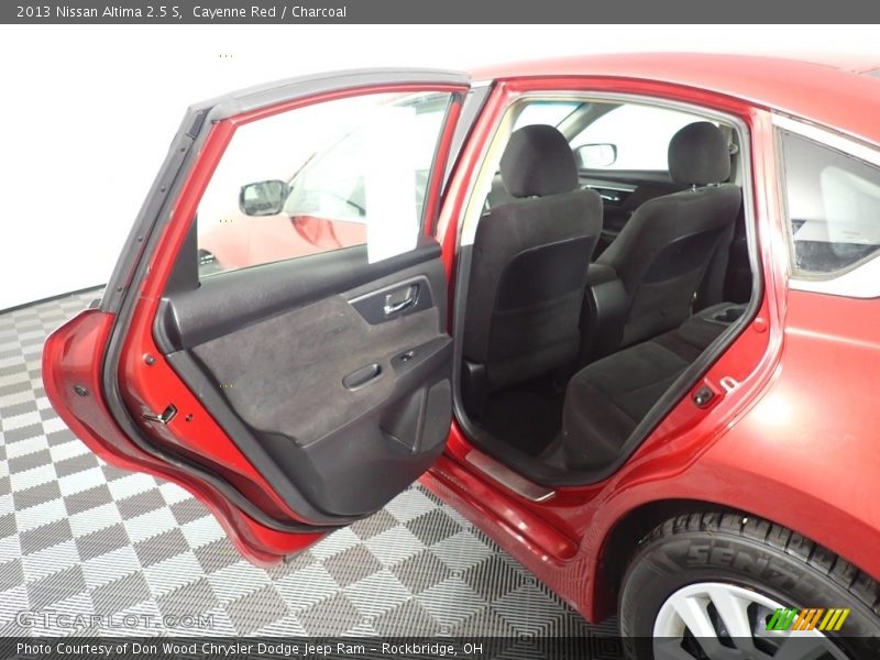 Cayenne Red / Charcoal 2013 Nissan Altima 2.5 S