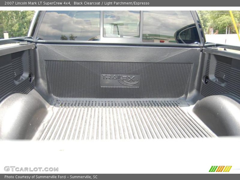 Black Clearcoat / Light Parchment/Espresso 2007 Lincoln Mark LT SuperCrew 4x4