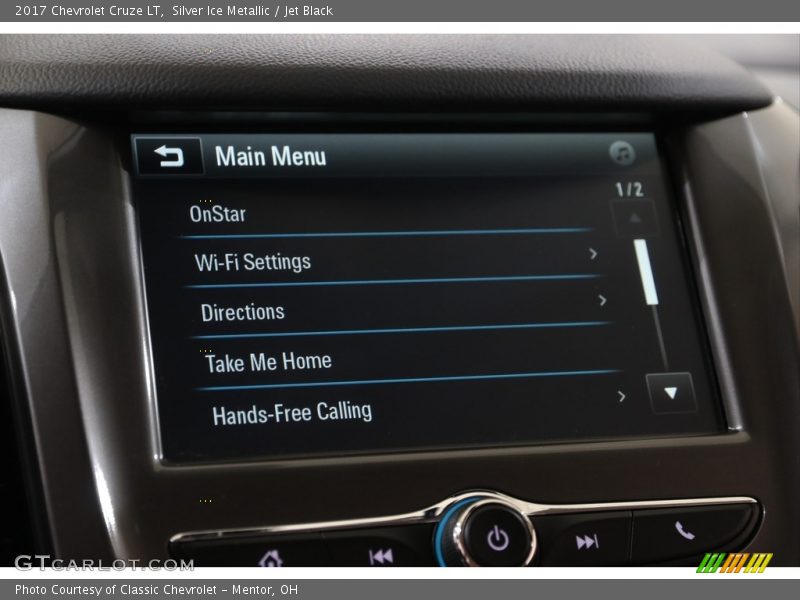 Silver Ice Metallic / Jet Black 2017 Chevrolet Cruze LT