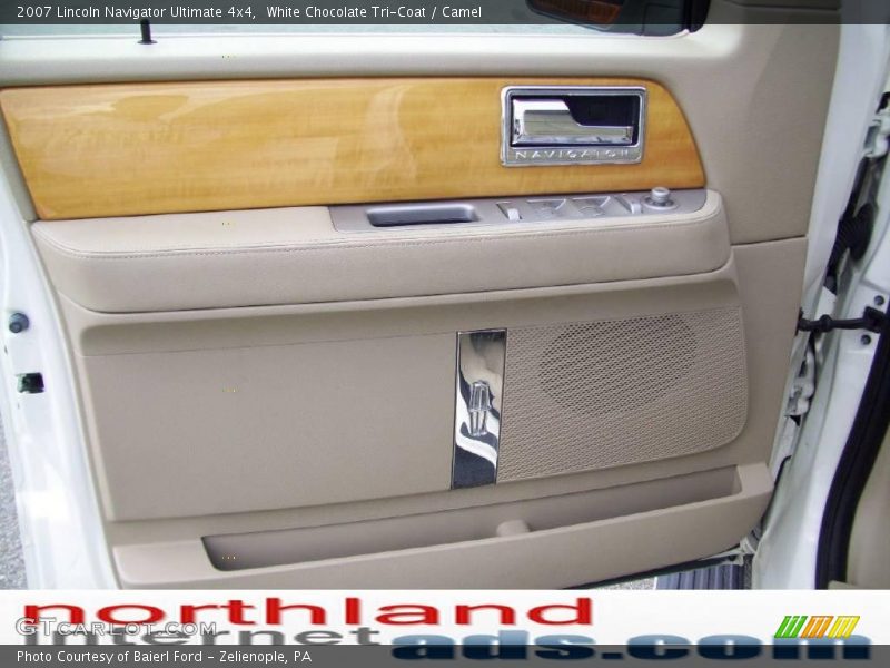 White Chocolate Tri-Coat / Camel 2007 Lincoln Navigator Ultimate 4x4