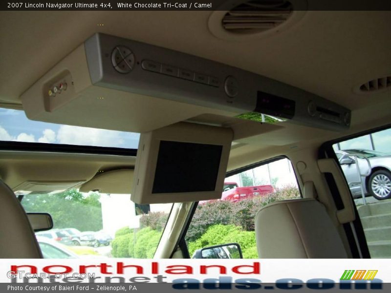 White Chocolate Tri-Coat / Camel 2007 Lincoln Navigator Ultimate 4x4