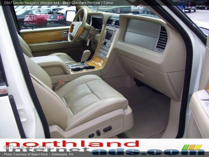 White Chocolate Tri-Coat / Camel 2007 Lincoln Navigator Ultimate 4x4