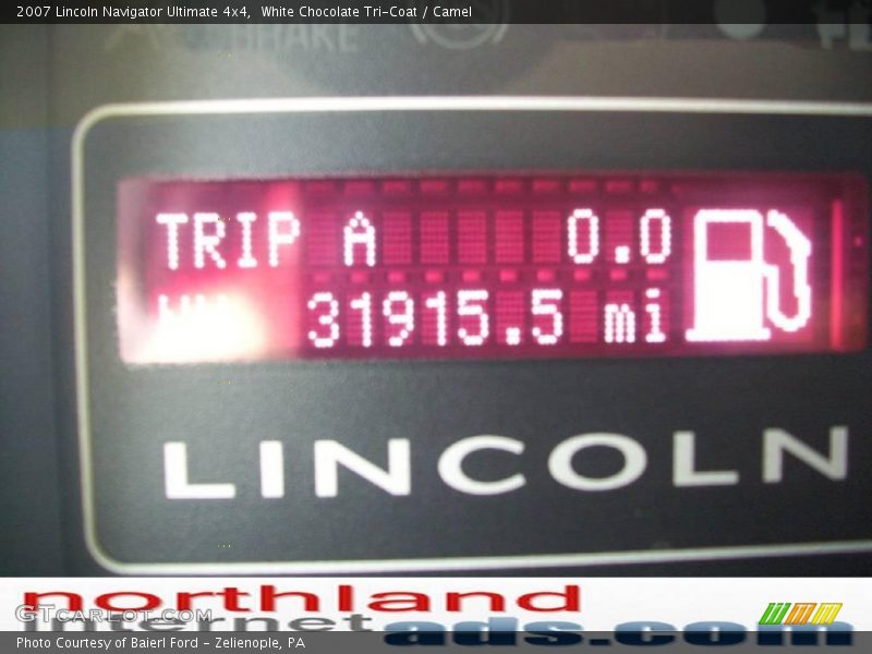 White Chocolate Tri-Coat / Camel 2007 Lincoln Navigator Ultimate 4x4