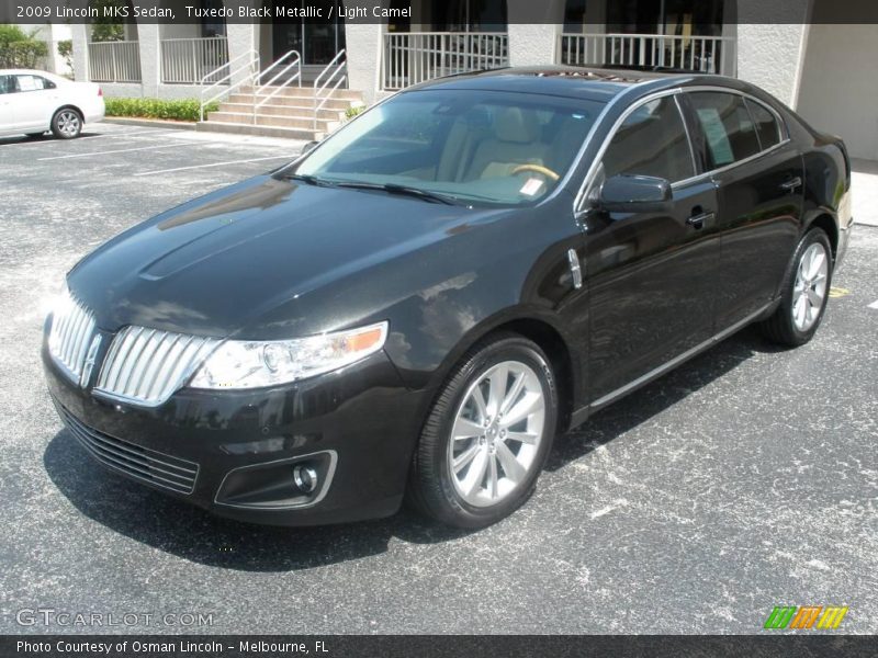 Tuxedo Black Metallic / Light Camel 2009 Lincoln MKS Sedan