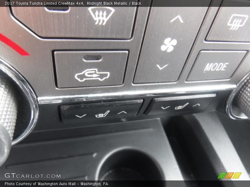 Midnight Black Metallic / Black 2017 Toyota Tundra Limited CrewMax 4x4