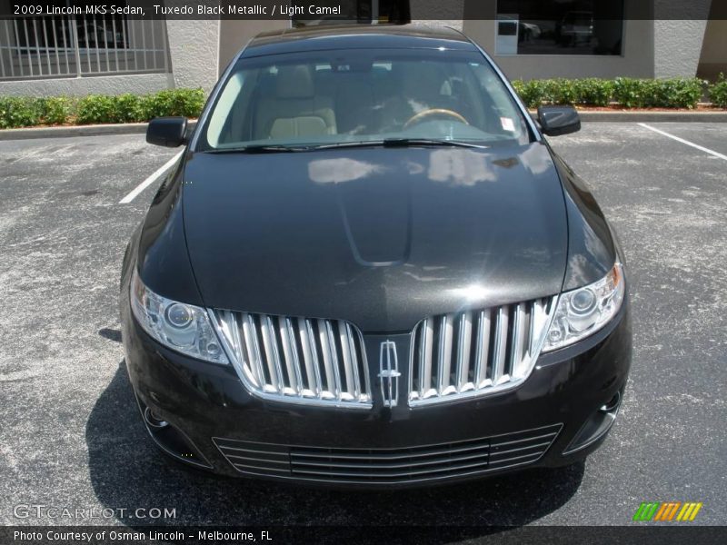 Tuxedo Black Metallic / Light Camel 2009 Lincoln MKS Sedan