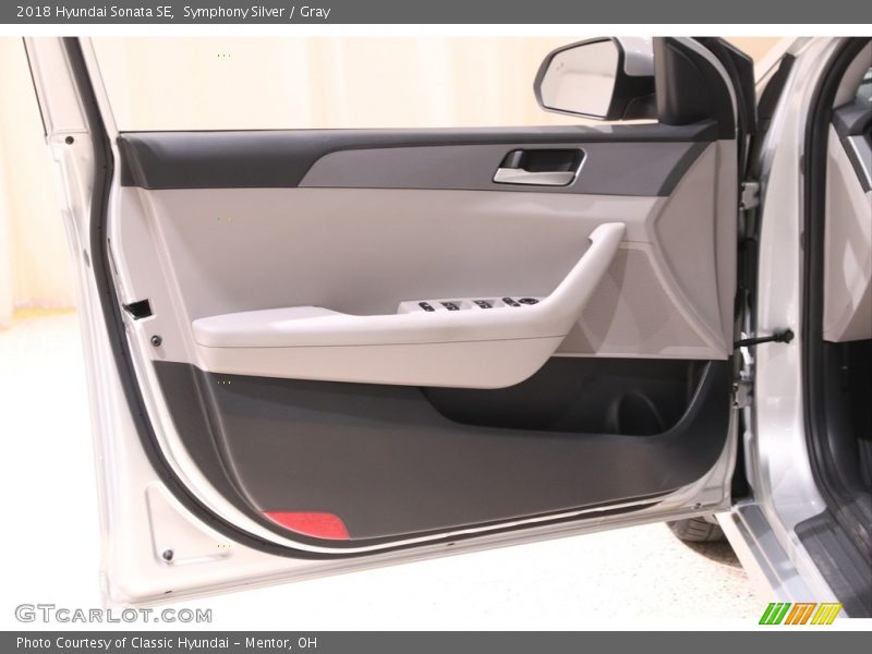 Symphony Silver / Gray 2018 Hyundai Sonata SE