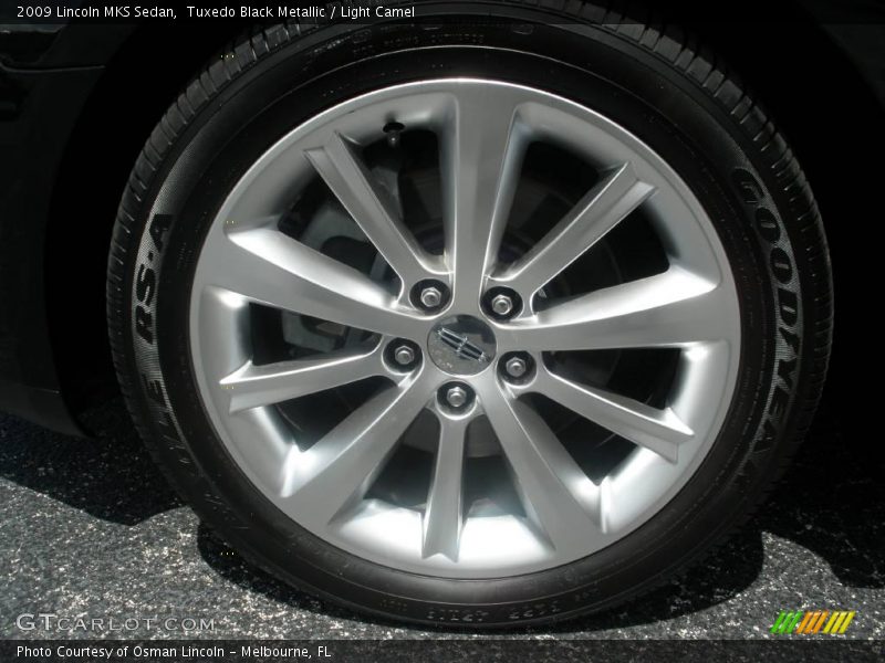 Tuxedo Black Metallic / Light Camel 2009 Lincoln MKS Sedan