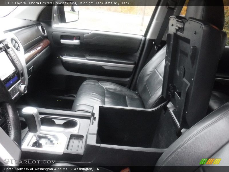 Midnight Black Metallic / Black 2017 Toyota Tundra Limited CrewMax 4x4
