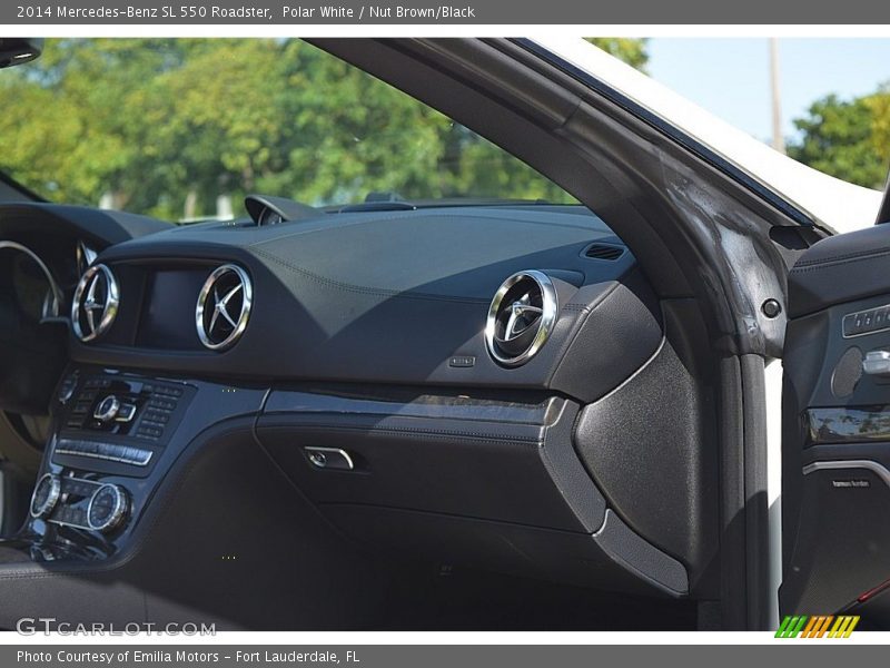 Polar White / Nut Brown/Black 2014 Mercedes-Benz SL 550 Roadster