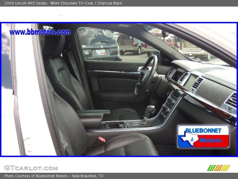 White Chocolate Tri-Coat / Charcoal Black 2009 Lincoln MKS Sedan